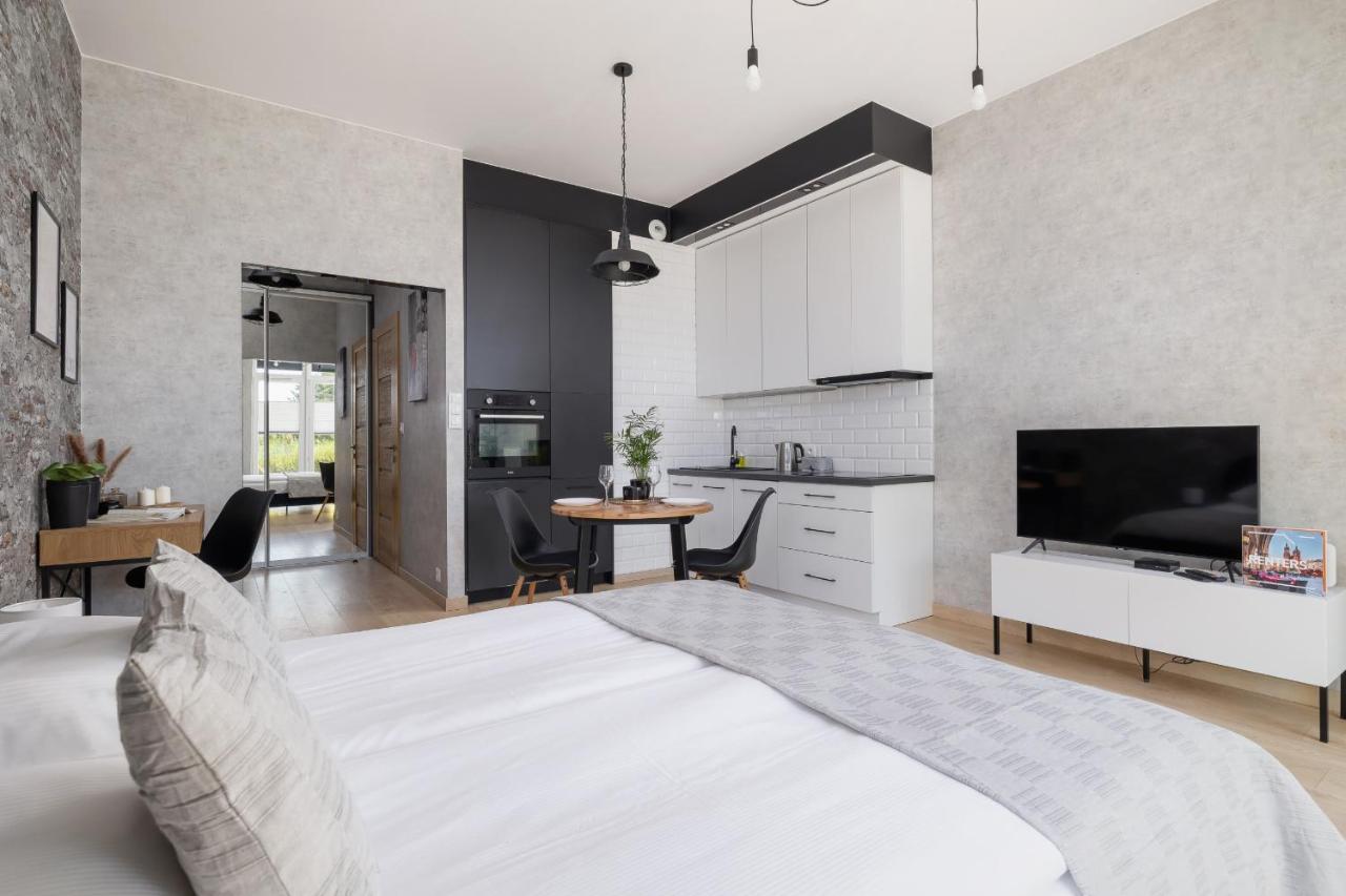Krakow Studio With Parking & Terrace Near Zalew Bagry By Renters Prestige Экстерьер фото
